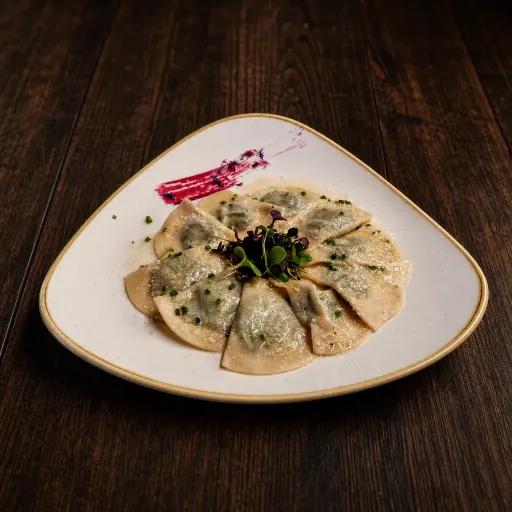 Cajinci, Ravioli mit Spinat und Ricotta